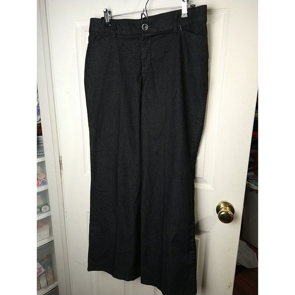 Lee Regular Black Trouser Mid Rise Flex Motion Pants. Size 10P - Picture 1 of 10